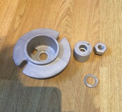 Wipac Mk3 & Mk4 Rope Pulley With Spacer And Nut.jpg