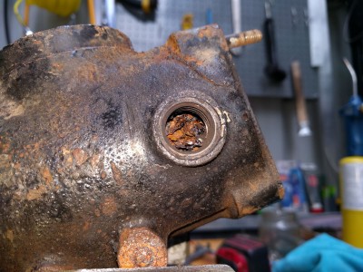 Rust in cylinder jacket-larboard.jpg