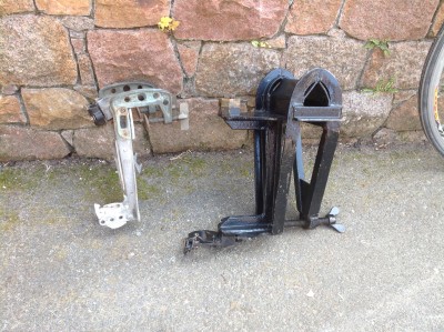 something like this is the genuine  military bracket. Ignore the bracket on the left