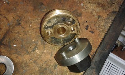 bearing carrier and extraction tool