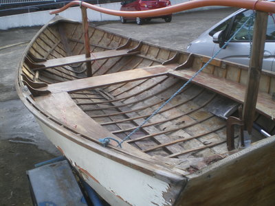 boat repair 1.JPG